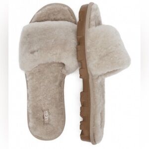 UGG Women's Cozy Tan Slippers